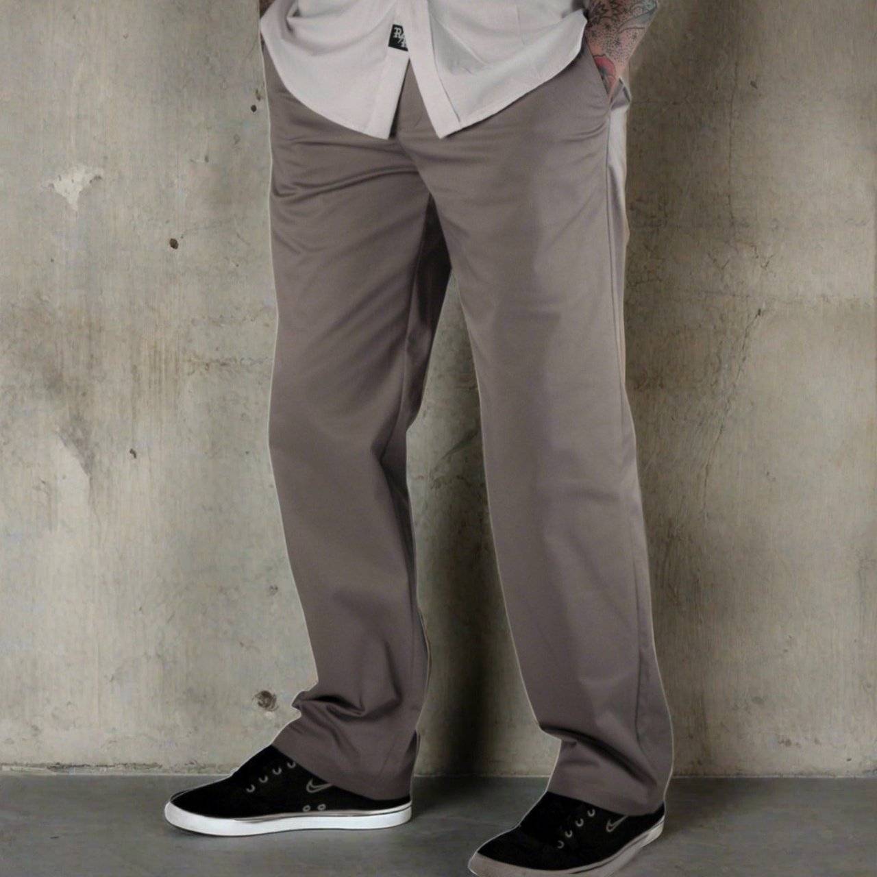 Dickies Original 874 Work Pants Khaki  Trendy pants, Khaki pants outfit,  Khaki fashion